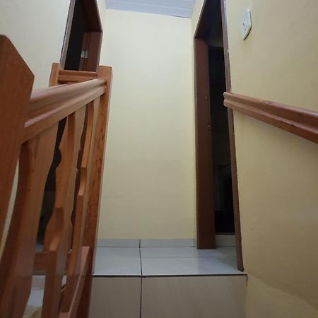 Casa Proxima A Praia Menos De 10 Minutos A Pe カボ・フリオ エクステリア 写真